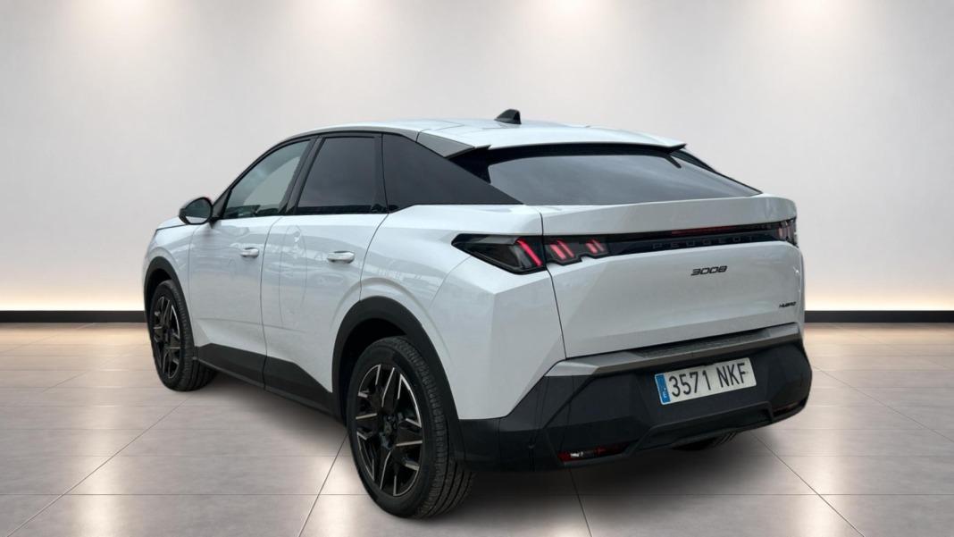 Peugeot 3008 Hybrid 1.2 107KW Allure eDCS6