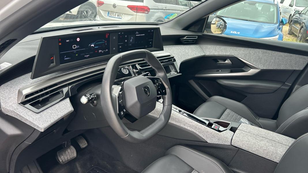 Peugeot 3008 Hybrid 1.2 107KW Allure eDCS6