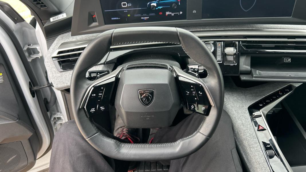 Peugeot 3008 Hybrid 1.2 107KW Allure eDCS6