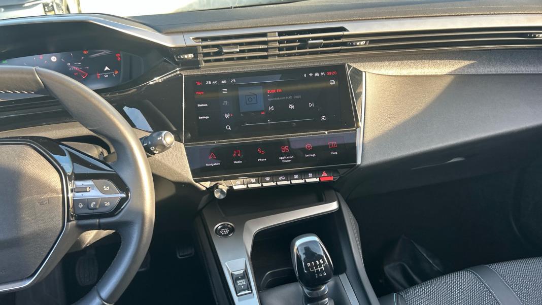 Peugeot 308 5P Allure Gasolina 130 SS MAN