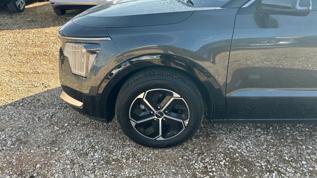 Kia Niro 1.6 GDi HEV 95kW (129CV) Drive