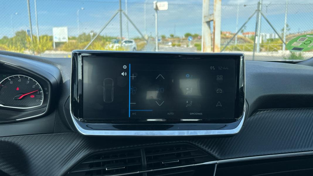 Peugeot 2008 Style Gasolina 100 SS 6 Vel. MAN
