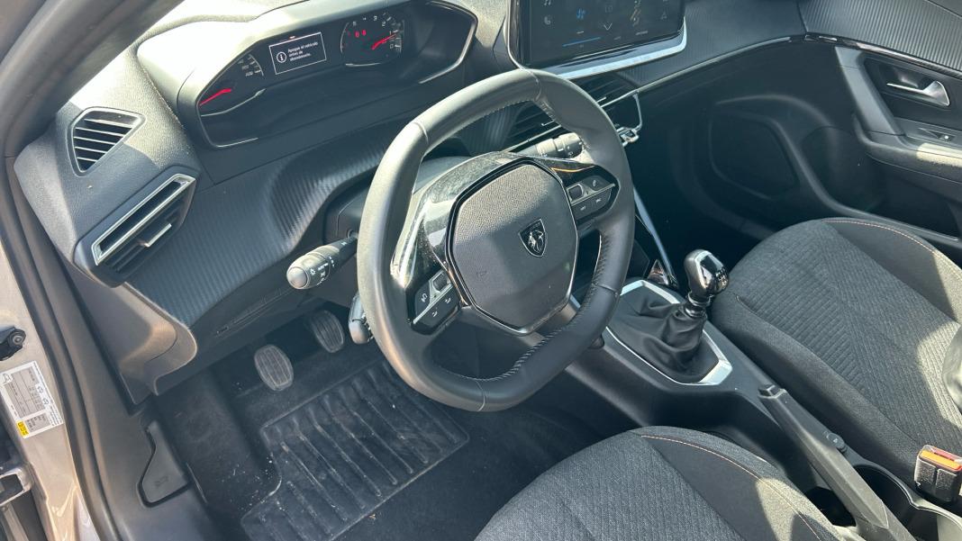 Peugeot 2008 Style Gasolina 100 SS 6 Vel. MAN