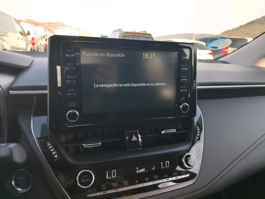 Toyota Corolla COROLLA SEDAN 1.8 HYBRID ACTIVE TECH E-CVT 122 4P