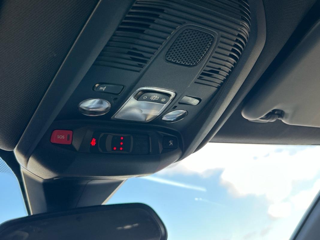 Peugeot 3008 Hybrid 225 e-EAT8 Allure Pack