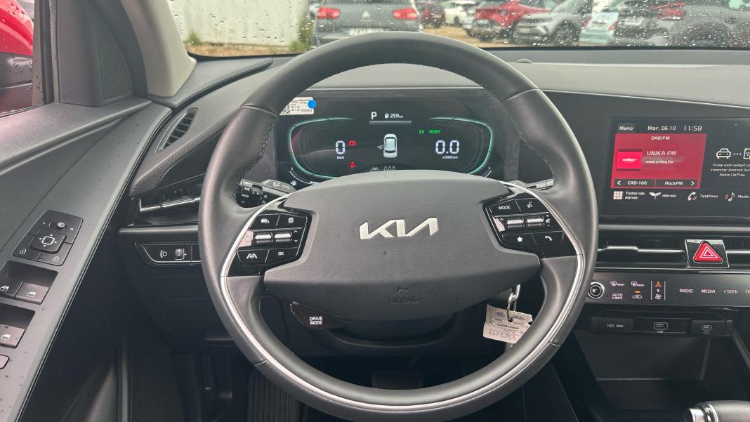 Kia Niro 1.6 GDi HEV 104kW (141CV) Concept