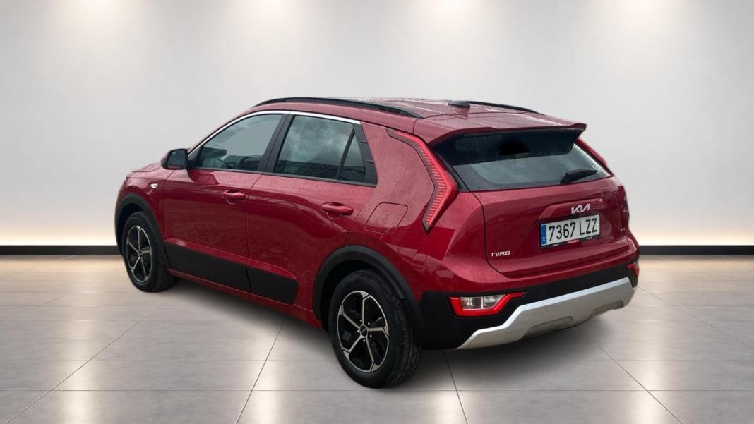 Kia Niro 1.6 GDi HEV 104kW (141CV) Concept