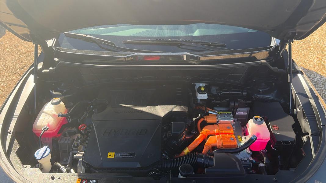 Kia Niro 1.6 GDi HEV 104kW (141CV) Drive