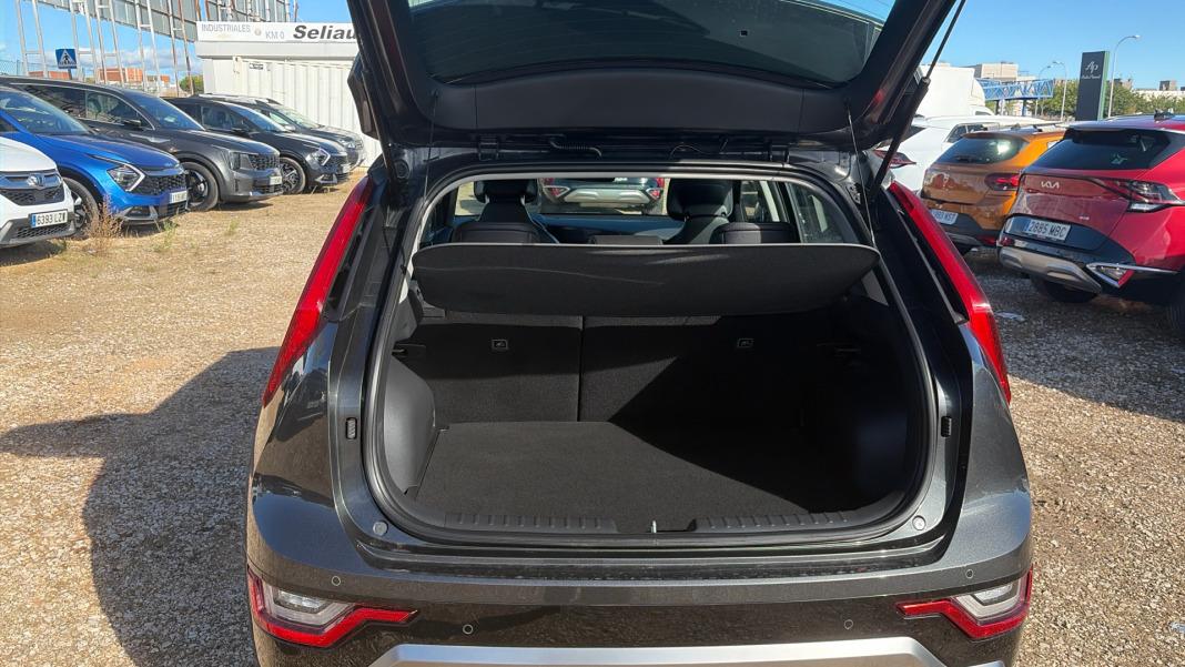 Kia Niro 1.6 GDi HEV 104kW (141CV) Drive