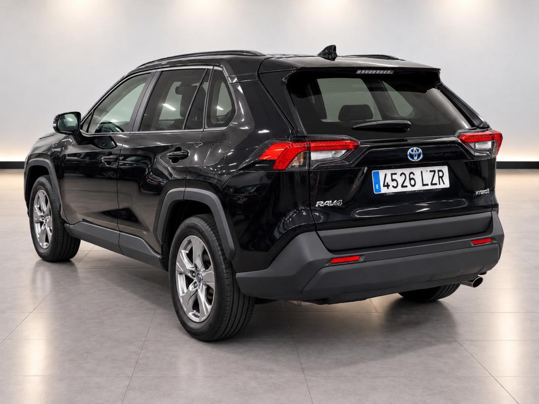 Toyota Rav4 2.5l 220H Business