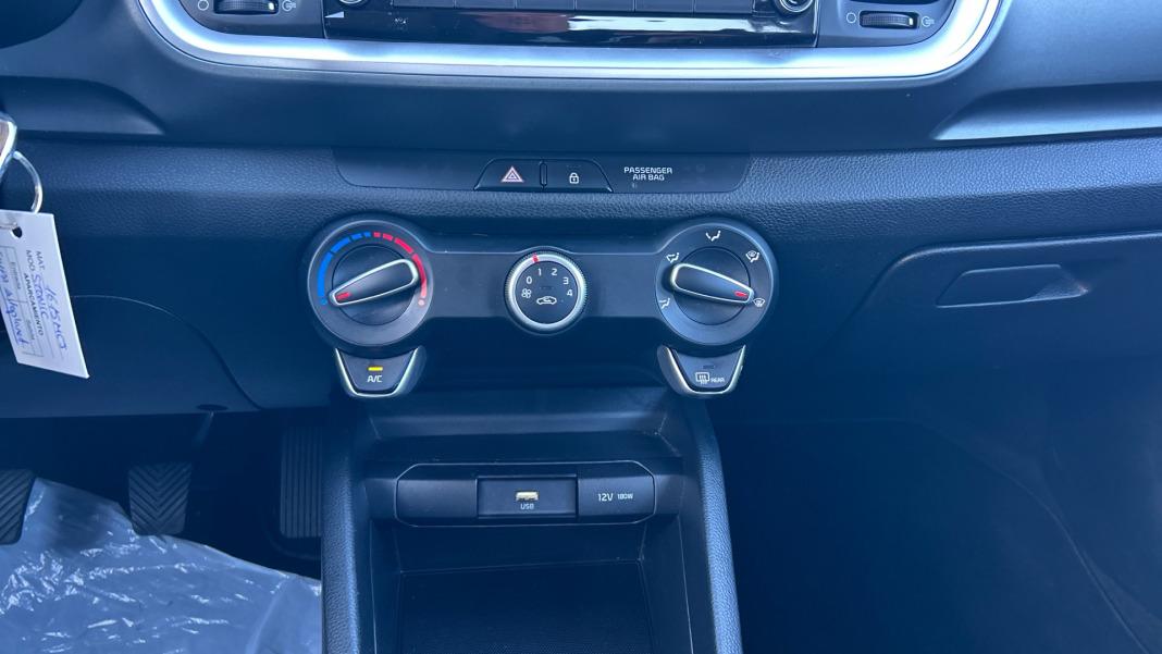 Kia Stonic 1.2 DPi 62kW (84CV) Concept