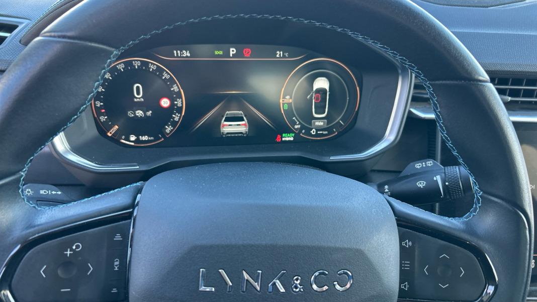 Lynk amp; Co 01 01 1.5 PHEV 6.6KW 261 5P