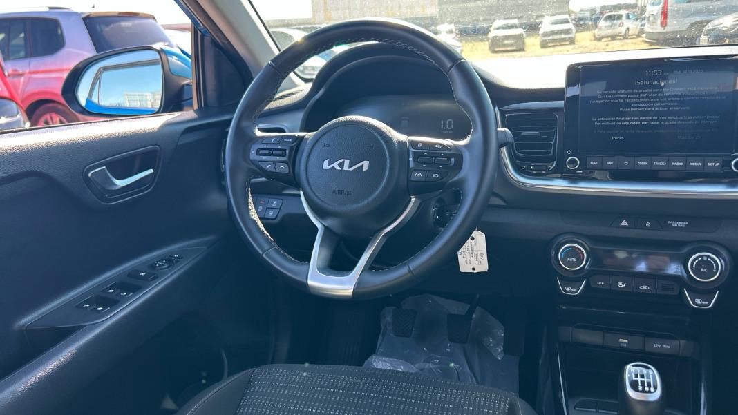 Kia Stonic STONIC 1.0 T-GDI MHEV IMT 74KW DRIVE 100 5P