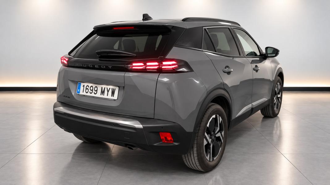 Peugeot 2008 Allure Gasolina 100 SS 6 Vel. MAN