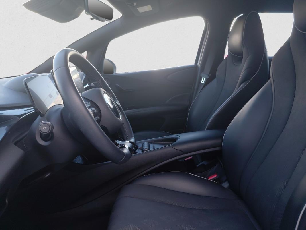 BYD Dolphin Comfort