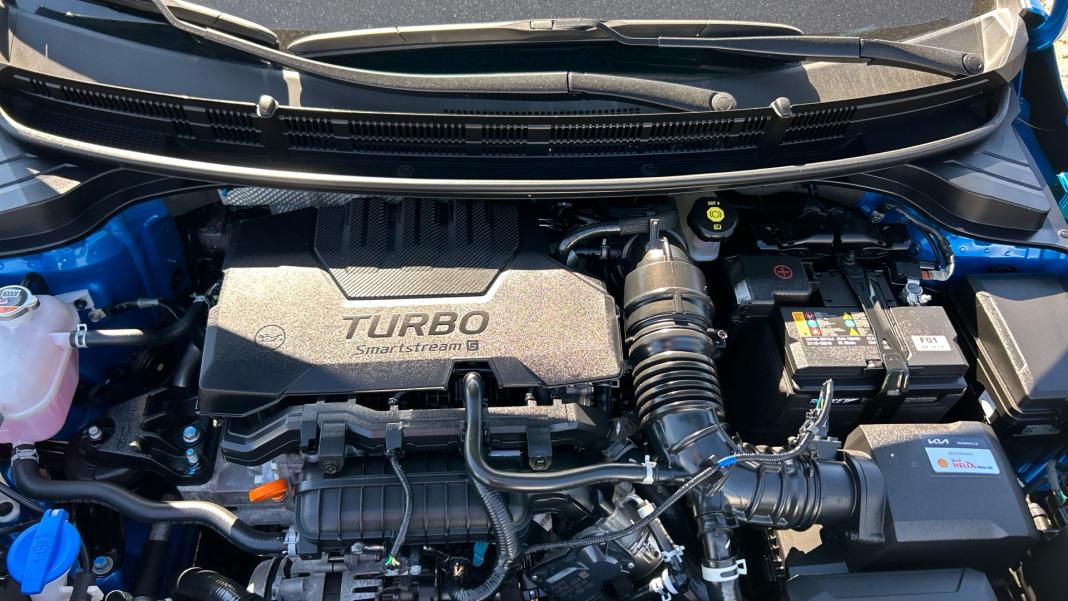 Kia Stonic STONIC 1.0 T-GDI MHEV IMT 74KW DRIVE 100 5P