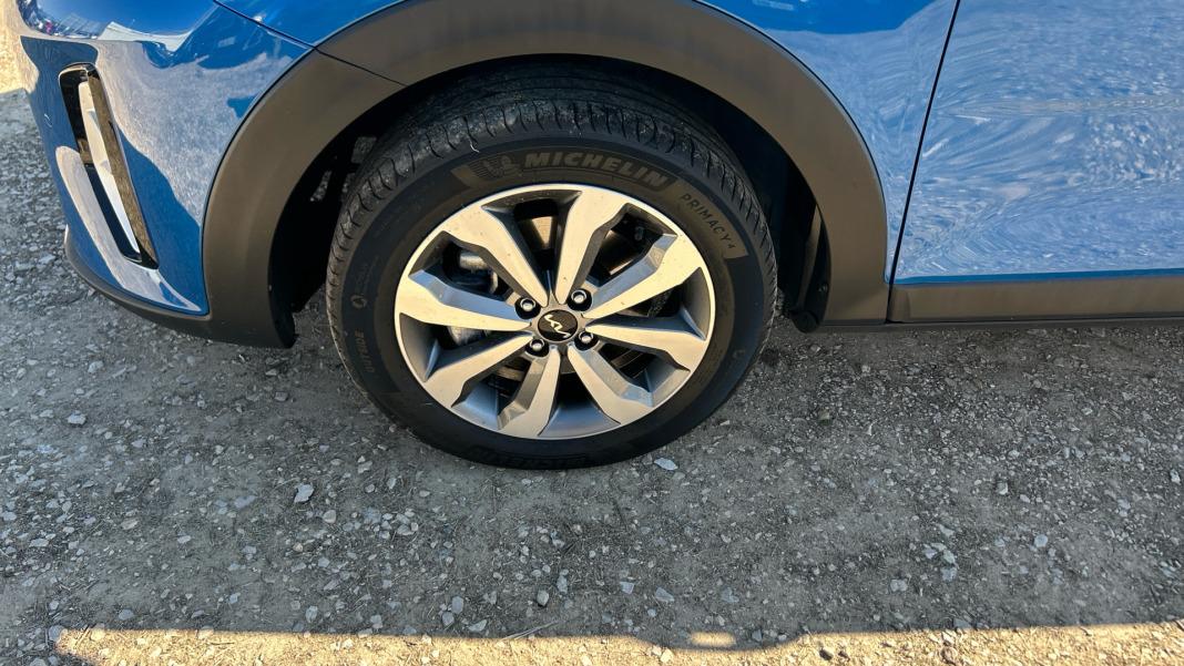 Kia Stonic STONIC 1.0 T-GDI MHEV IMT 74KW DRIVE 100 5P