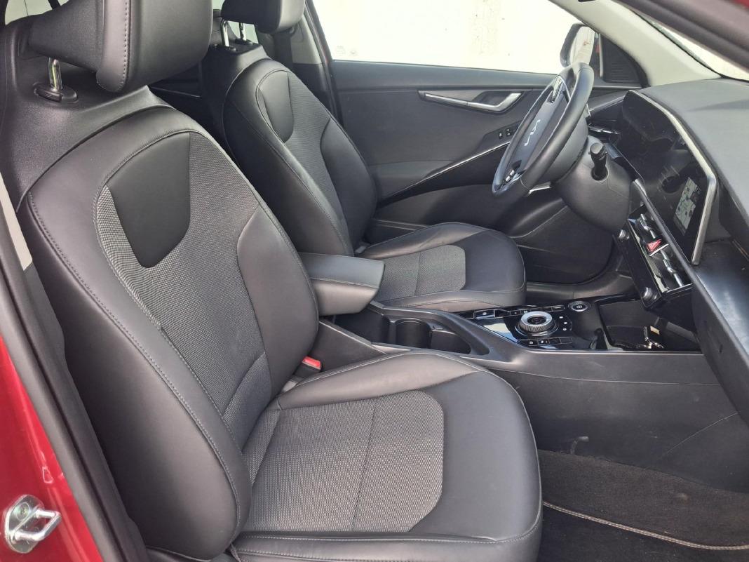 Kia Niro 1.6 GDi PHEV 104kW (141CV) Drive