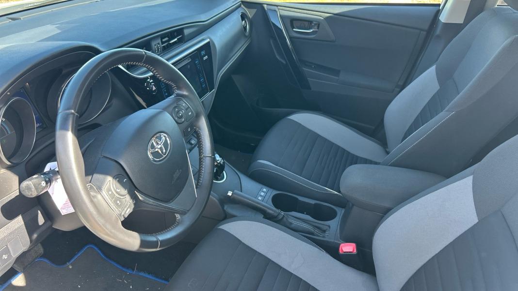 Toyota Auris 1.8 140H Hybrid Advance