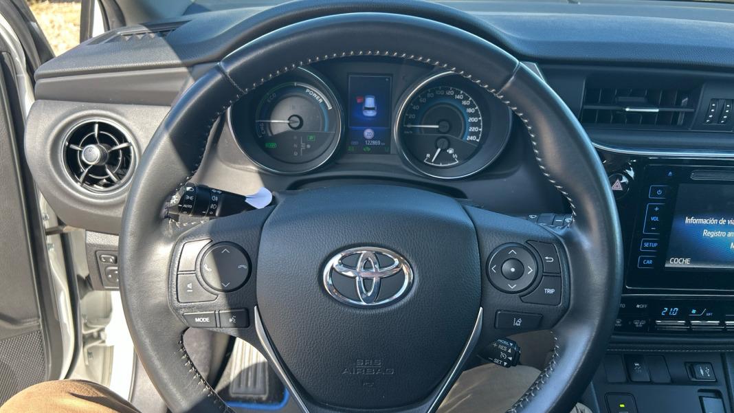 Toyota Auris 1.8 140H Hybrid Advance
