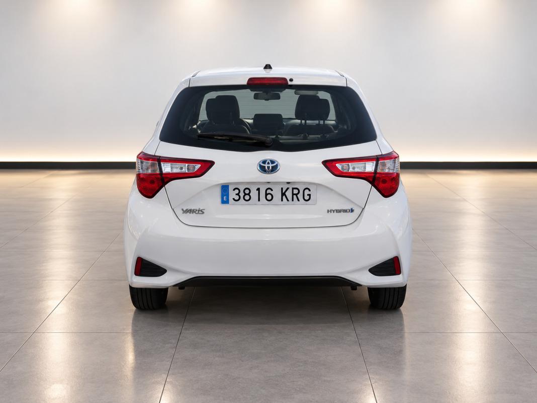 Toyota Yaris YARIS 1.5 VVT-I HYBRID ADVANCE AUTO 100 5P