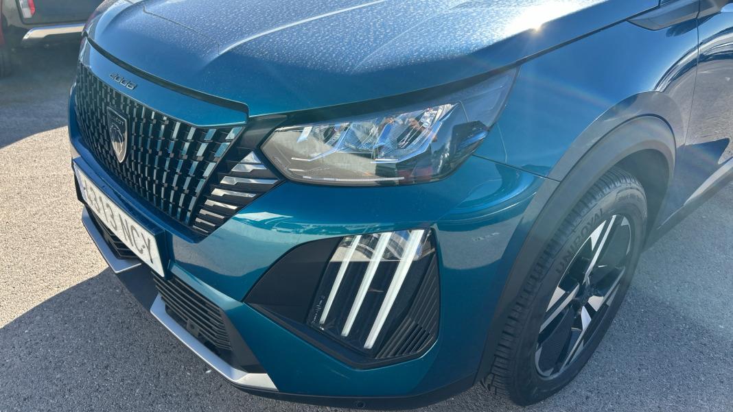 Peugeot 2008 2008 1.2 HYBRID 145 ALLURE EDSC6 145 5P