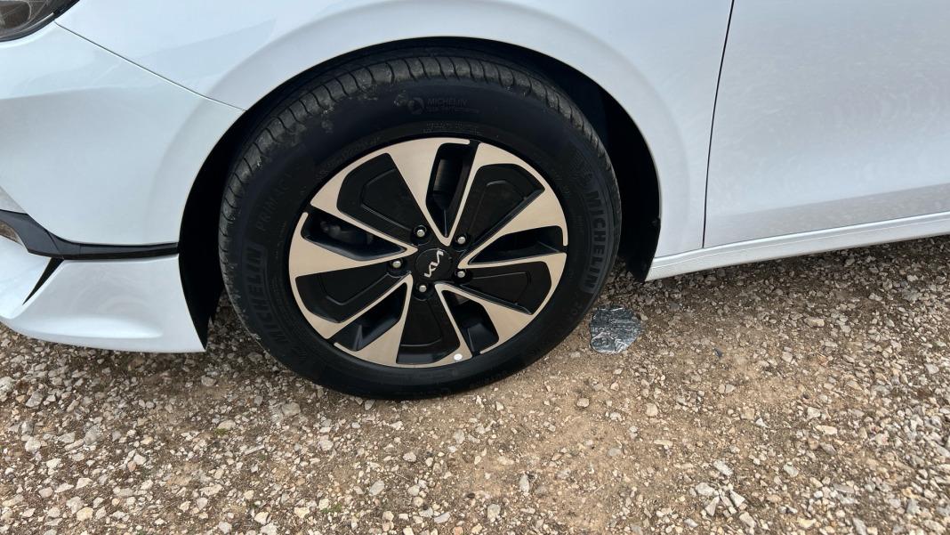 Kia Ceed CEED 1.0 MHEV 74KW DRIVE DCT 100 5P
