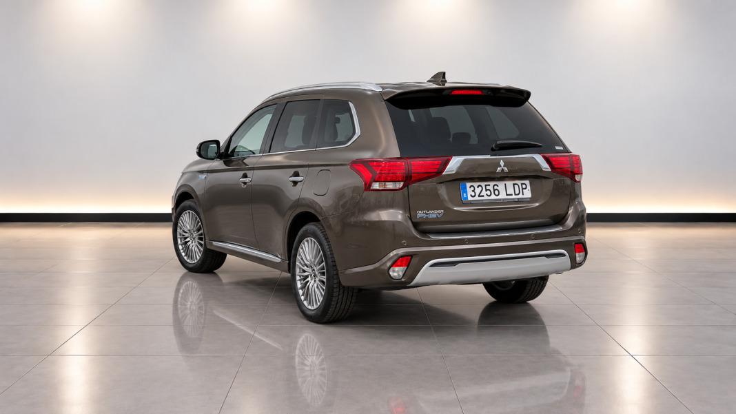 Mitsubishi Outlander OUTLANDER PHEV KAITEKI+ MY20