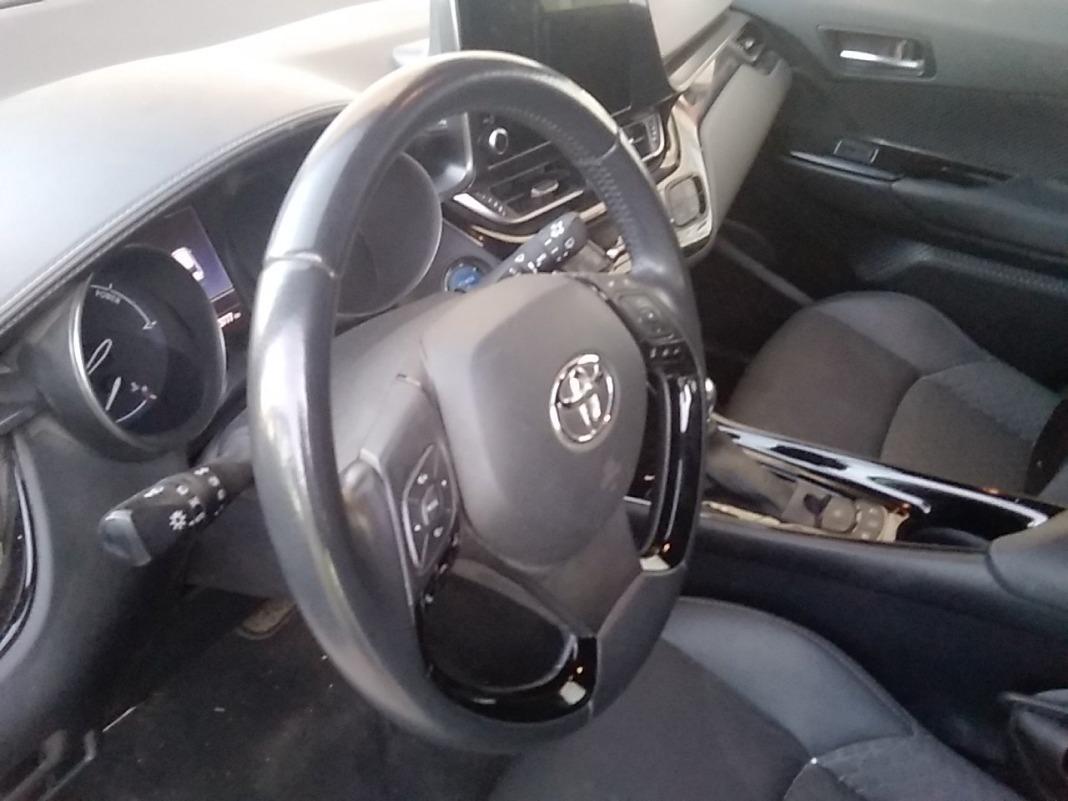 Toyota C-hr 1.8 125H Advance