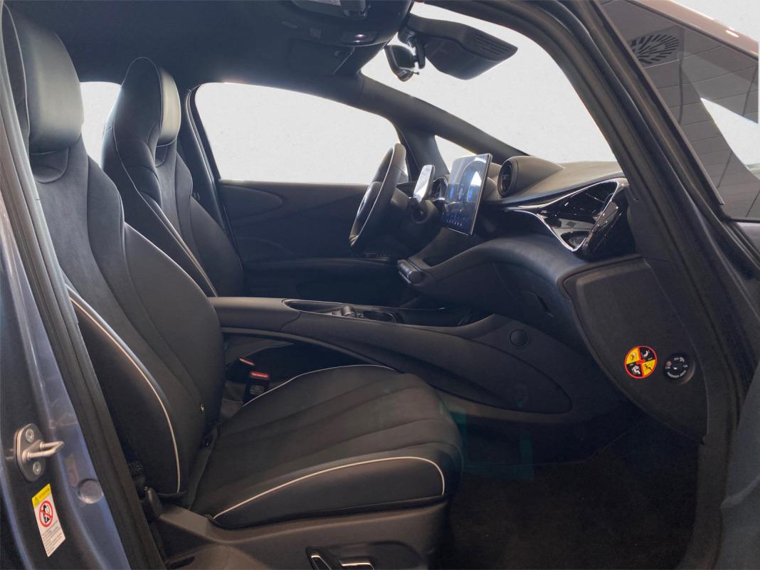 BYD Dolphin Comfort