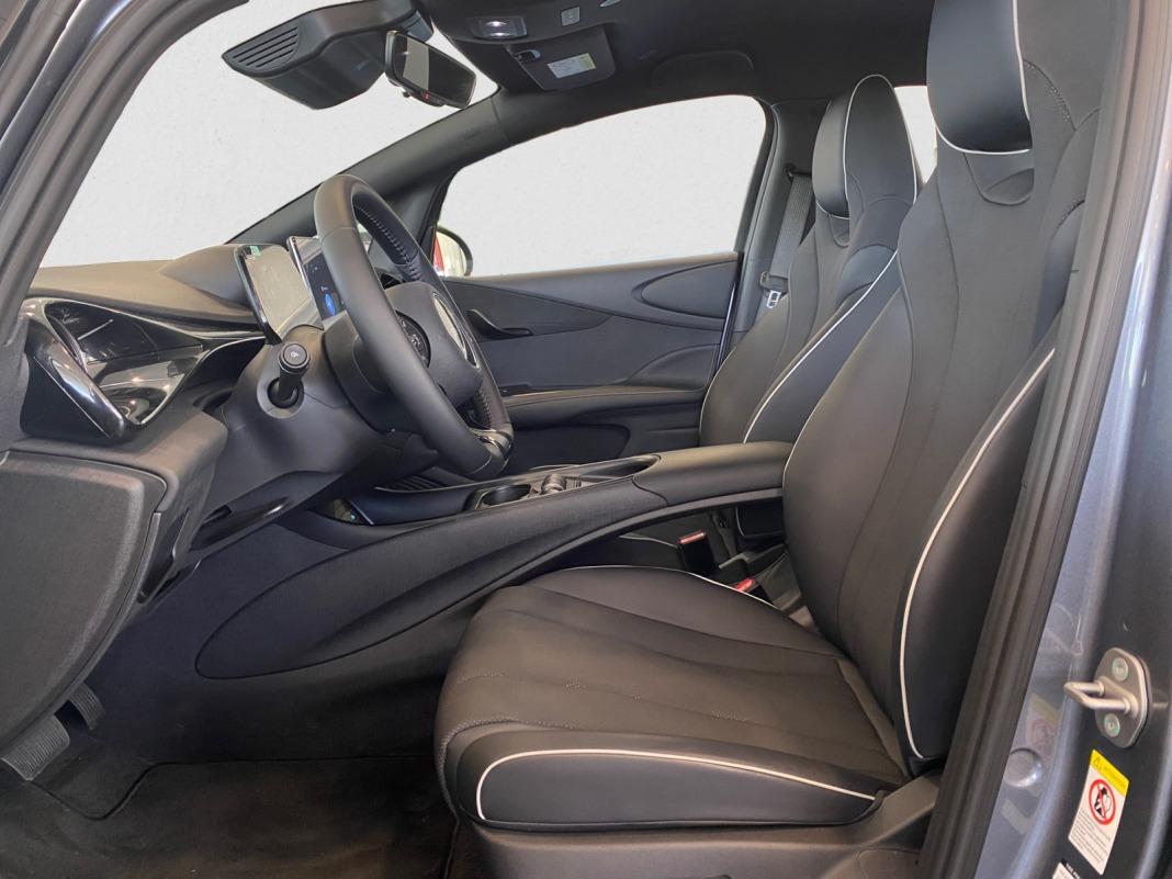 BYD Dolphin Comfort
