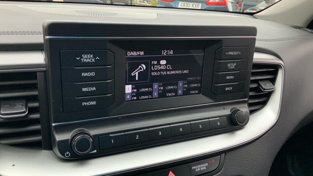 Kia Ceed 1.6 MHEV iMT 100kW (136CV) Concept