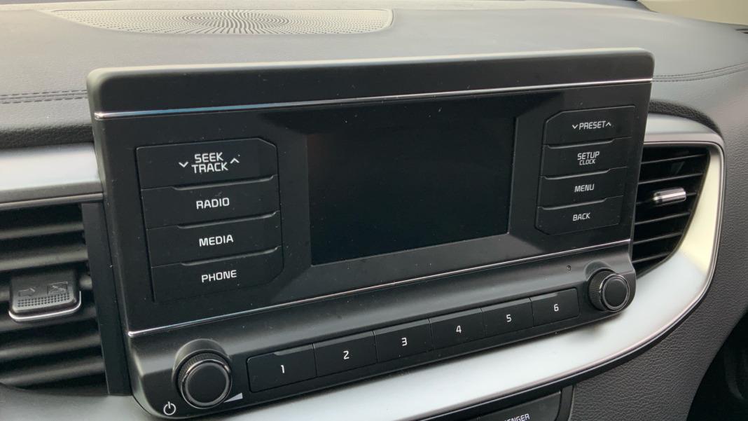 Kia Ceed 1.6 MHEV iMT 100kW (136CV) Concept