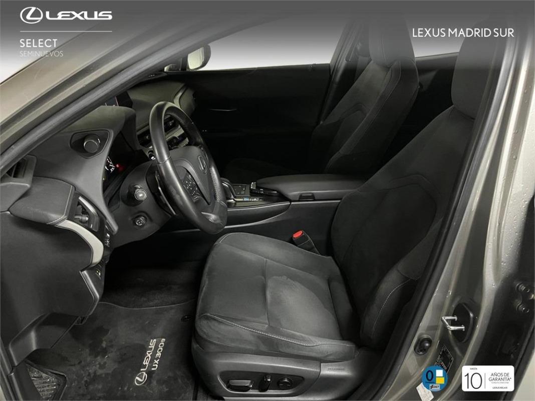 LEXUS Ux 250h Executive Plus 2WD