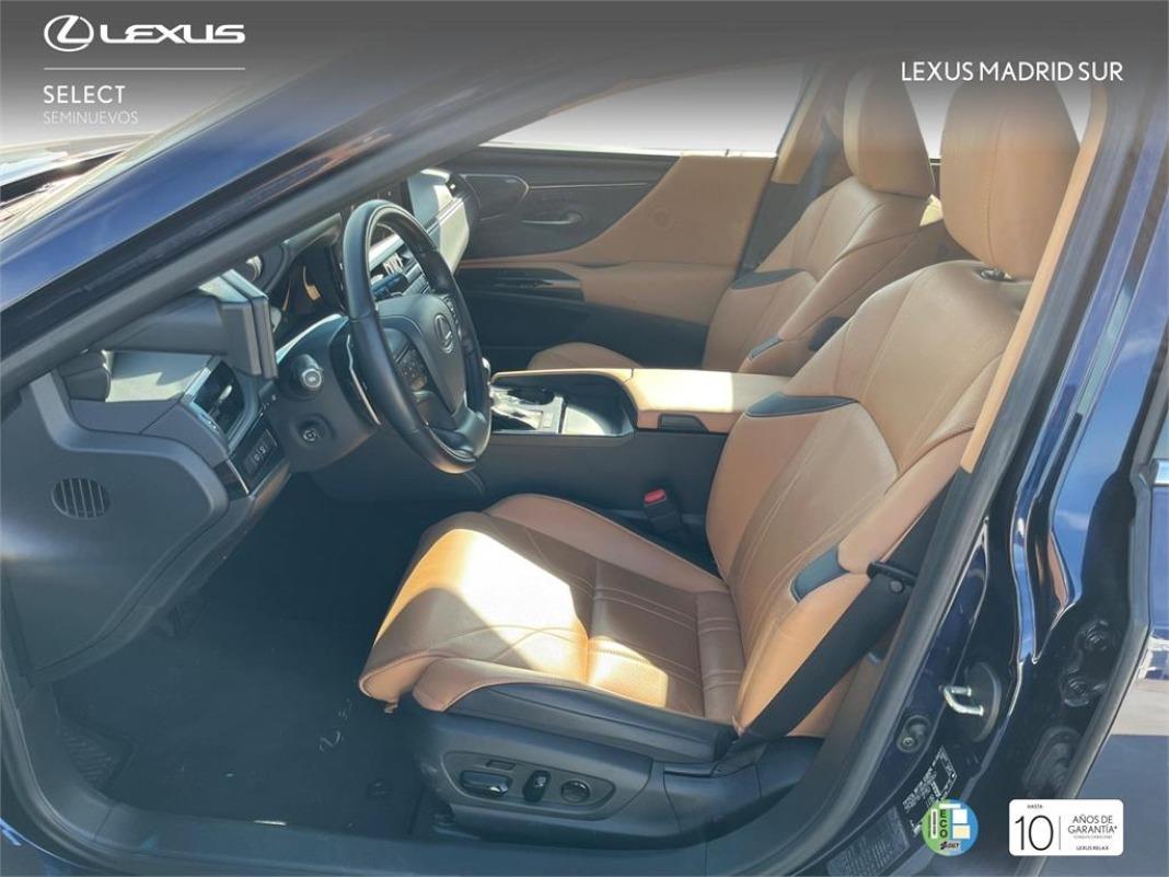 LEXUS Es SEDÁN PREMIUM 2.5 Hibrido HEV CVT (2WD)