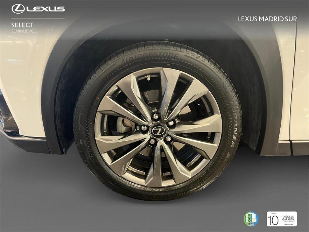 LEXUS Ux SUV ENGAWA (UX-2WD) 2.0 Híbrido Gasolina Transmisi