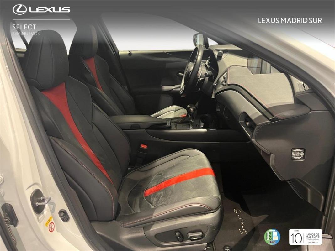 LEXUS Ux SUV ENGAWA (UX-2WD) 2.0 Híbrido Gasolina Transmisi