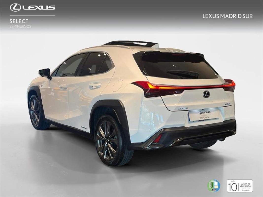 LEXUS Ux SUV ENGAWA (UX-2WD) 2.0 Híbrido Gasolina Transmisi