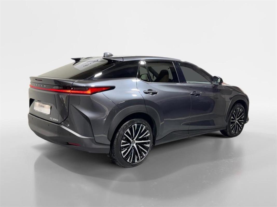LEXUS Rz 300e e-Executive