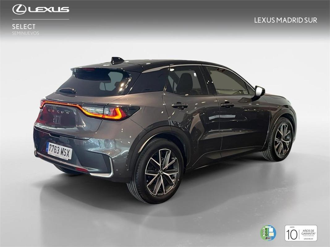 LEXUS Lbx Elegant+ Black