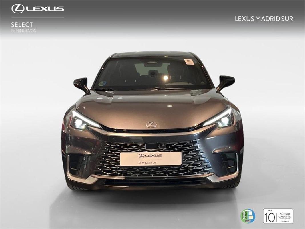 LEXUS Lbx Elegant+ Black
