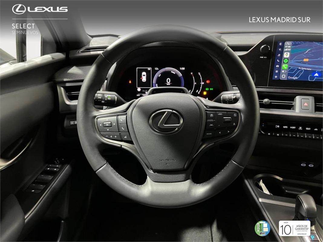 LEXUS Ux 300h UX+