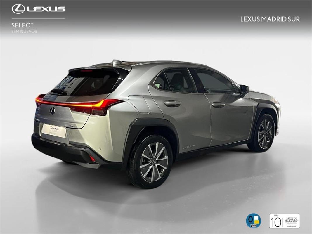 LEXUS Ux 300h UX+