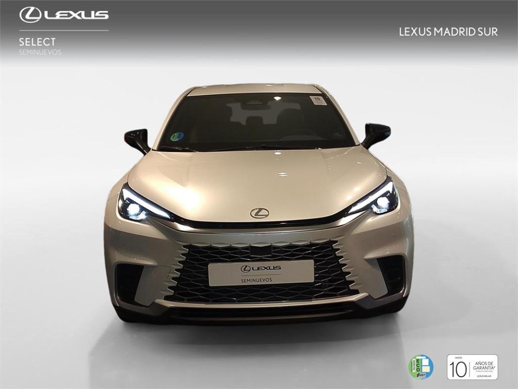 LEXUS Lbx Elegant+ Black
