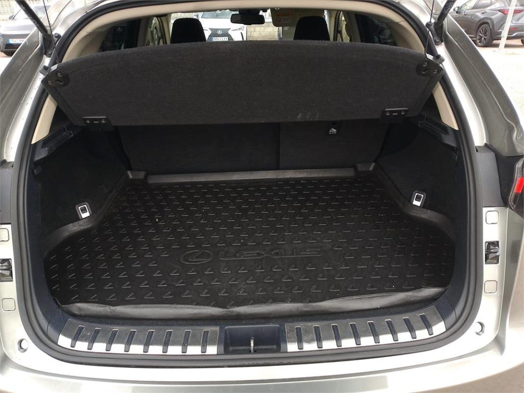 LEXUS Nx 300h Business Navigation 2WD