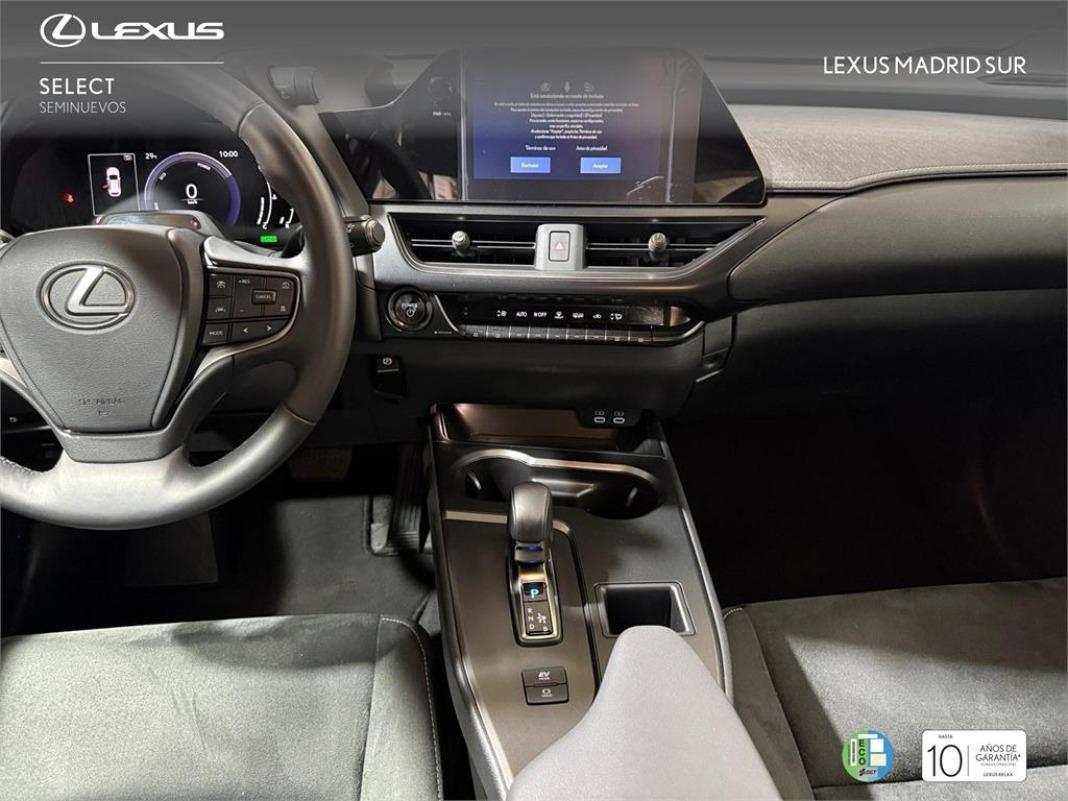 LEXUS Ux 300h UX+