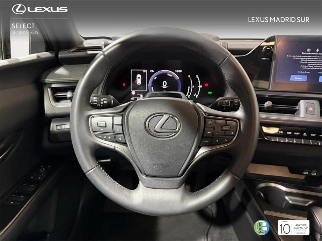 LEXUS Ux 300h UX+