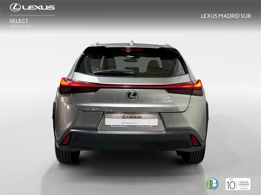 LEXUS Ux 300h UX+