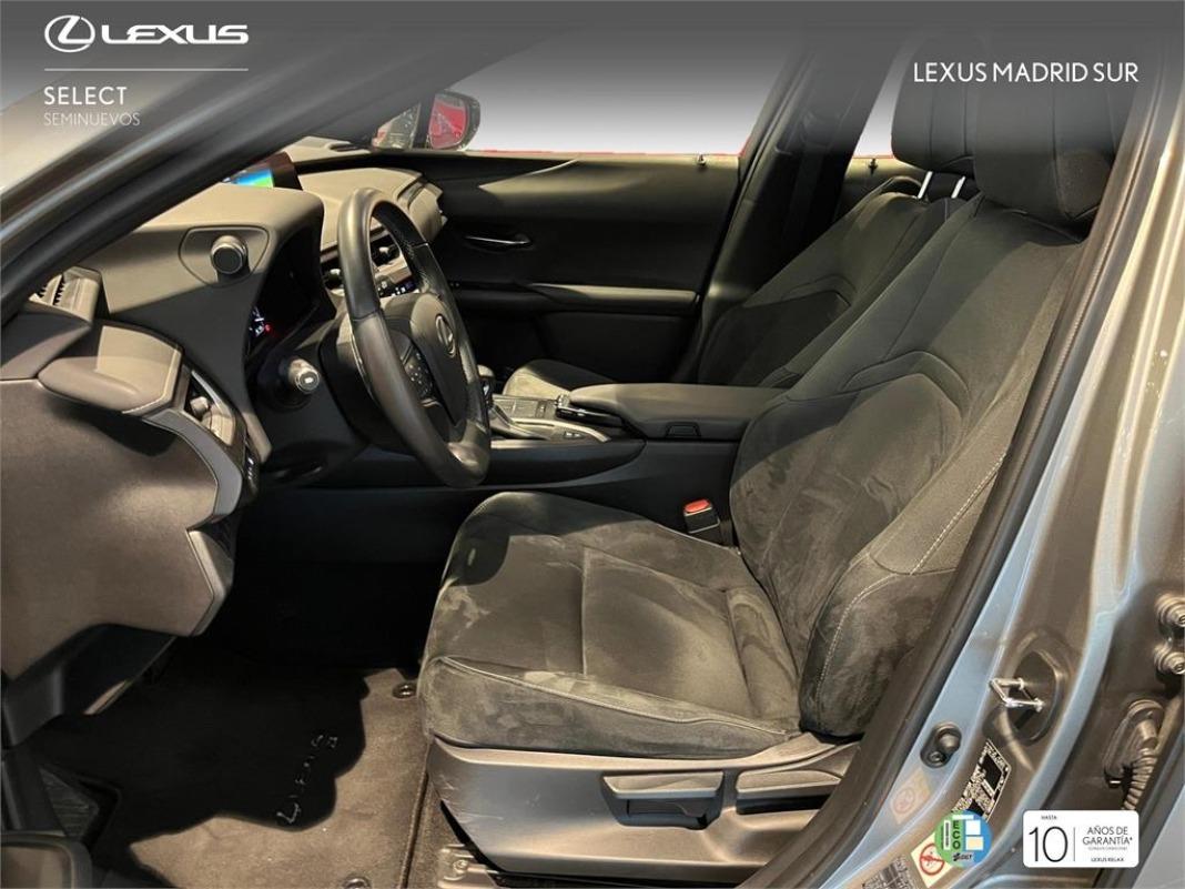 LEXUS Ux 300e Business