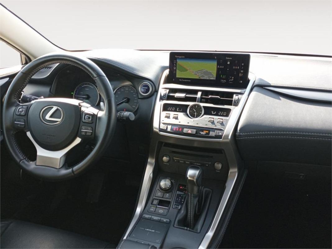 LEXUS Nx 300h Premium 2WD
